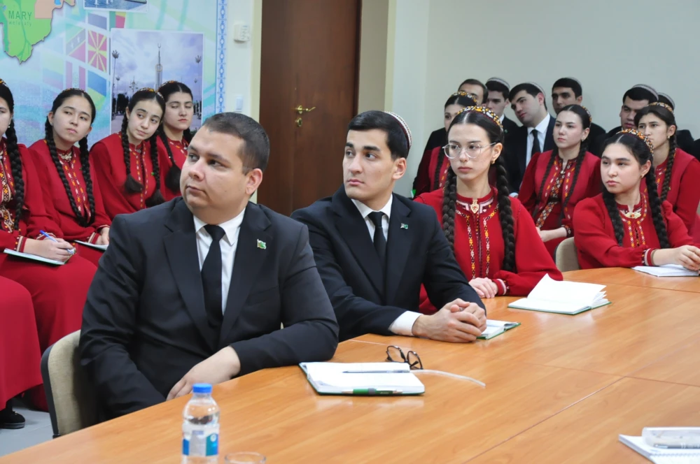 IKITARAPLAÝYN HYZMATDAŞLYK HAS-DA BERKIDILÝÄR