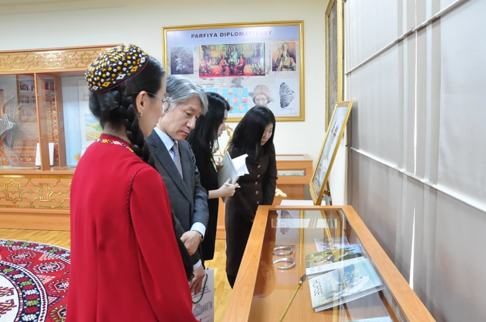 THE SUCCESSFUL MEETING