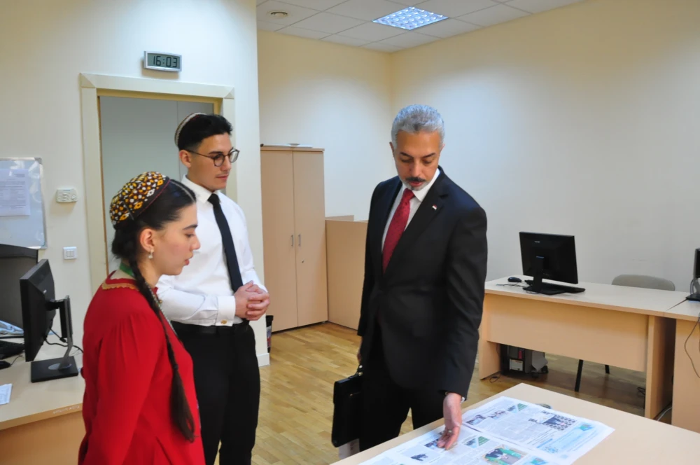 В ИНСТИТУТЕ ОБСУЖДЕНЫ НАПРАВЛЕНИЯ ТУРКМЕНО-ИРАКСКОГО СОТРУДНИЧЕСТВА