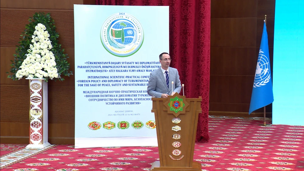 «TÜRKMENISTANYŇ DAŞARY SYÝASATY WE DIPLOMATIÝASY: PARAHATÇYLYGYŇ, HOWPSUZLYGYŇ WE DURNUKLY ÖSÜŞIŇ HATYRASYNA HYZMATDAŞLYK» ATLY HALKARA YLMY-AMALY MASLAHATY GEÇIRILÝÄR