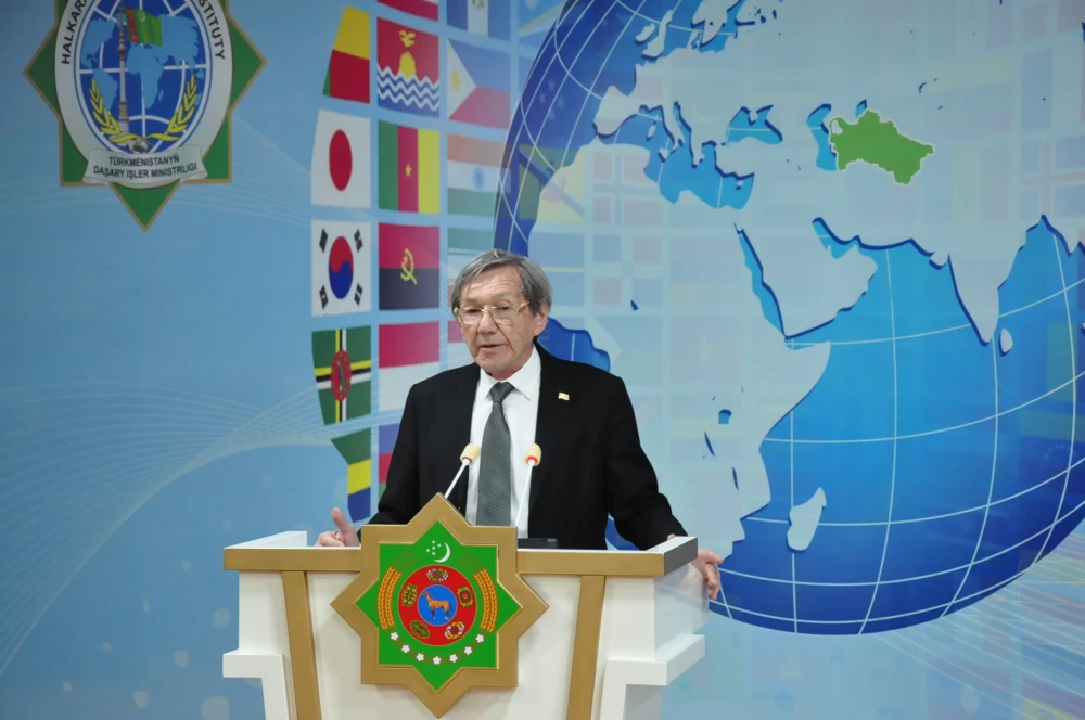 CENTRAL ASIA: BECOMING A NEW CENTER OF SUSTAINABLE ECONOMIC DEVELOPMENT