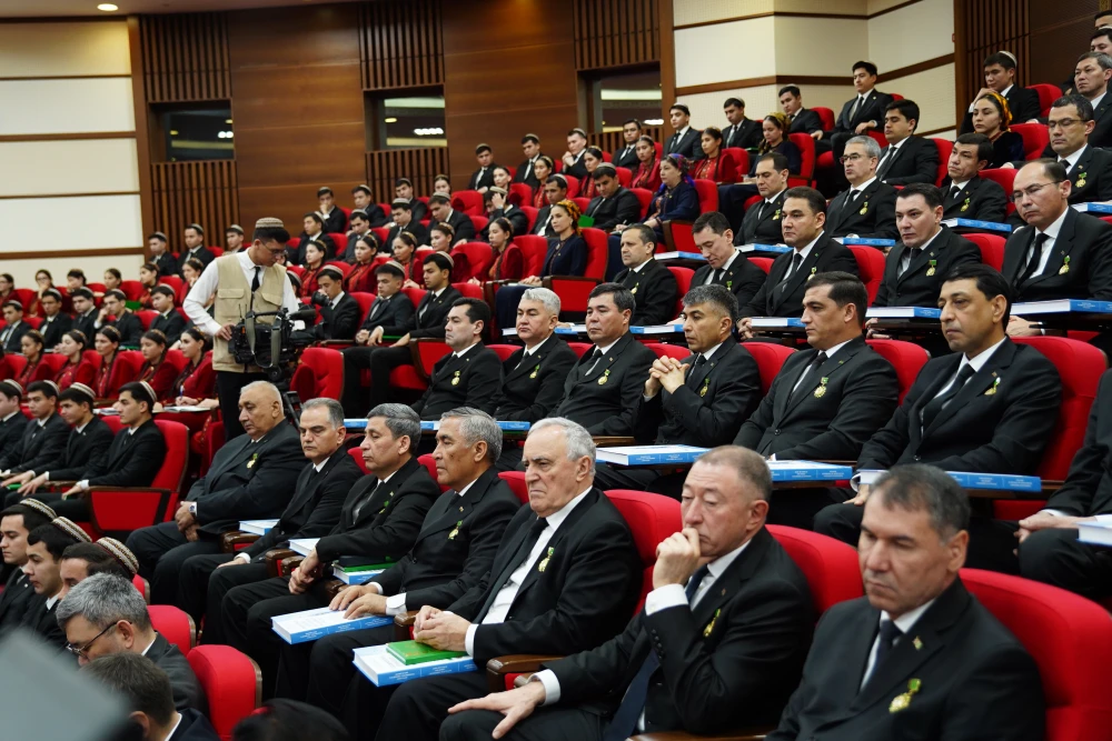 PRESENTATION OF THE NEW BOOK BY THE HONORABLE PRESIDENT “THE NEUTRALITY OF TURKMENISTAN — A BRIGHT WAY OF PEACE AND TRUST”