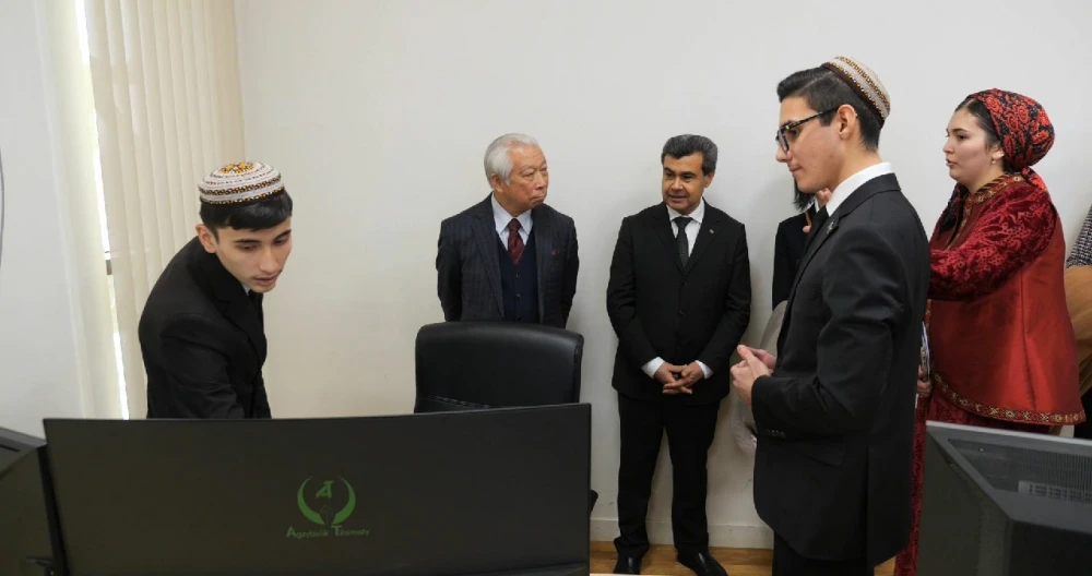 Meeting devoted to the development of mutual relations between Turkmenistan and Nippon foundation