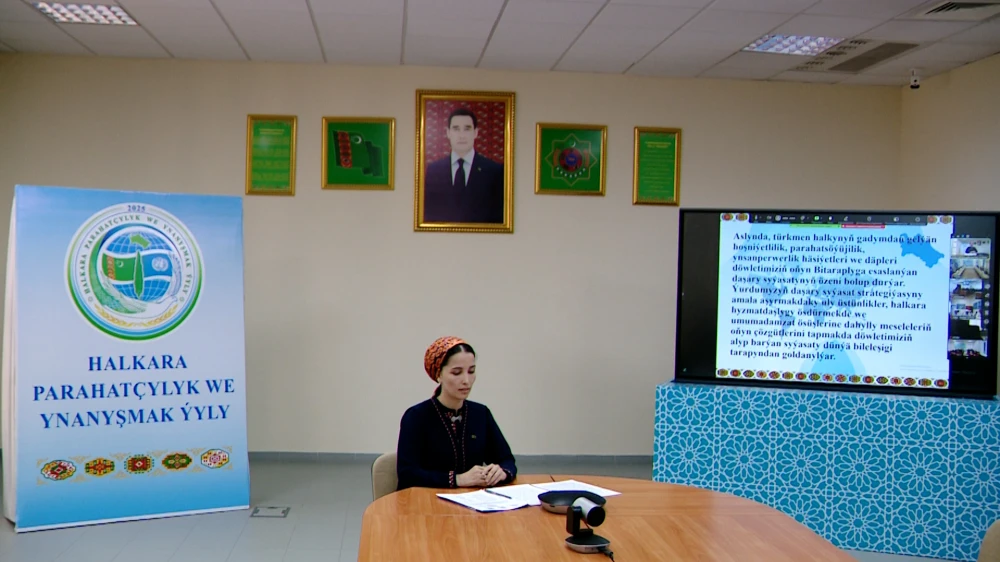 “Dünýäde parahatçylygy we ynanyşmagy gazanmakda  ýaşlaryň orny” atly webinar geçirildi
