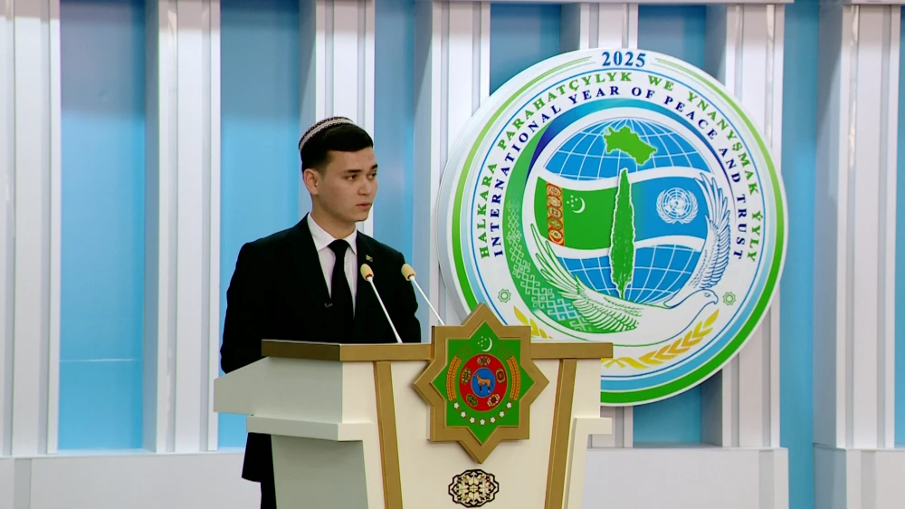 “DIALOG – PARAHATÇYLYGYŇ KEPILI” ATLY BRIFING GEÇIRILDI