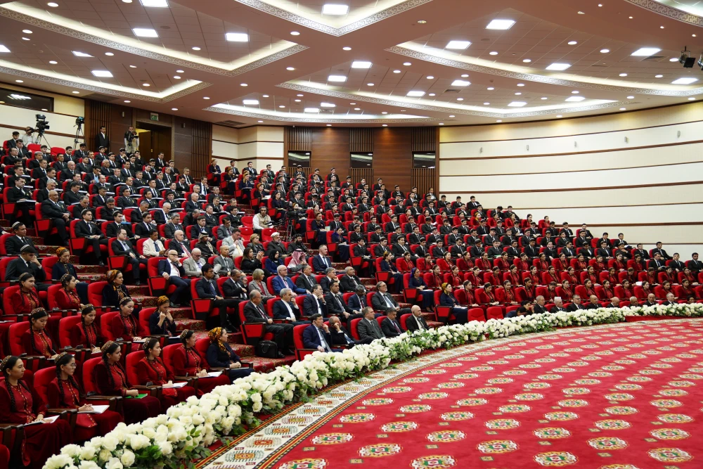 PRESENTATION OF THE NEW BOOK BY THE HONORABLE PRESIDENT “THE NEUTRALITY OF TURKMENISTAN — A BRIGHT WAY OF PEACE AND TRUST”