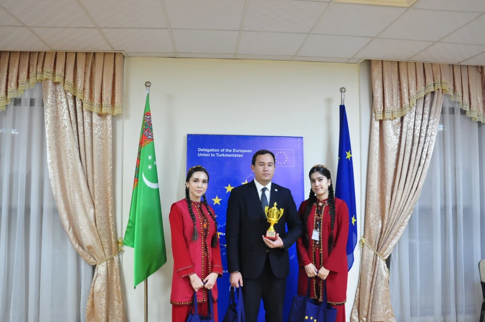 DEBATE ON A HUMAN RIGHTS WAS HELD