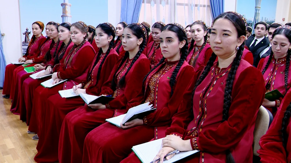 WAGYZ-NESIHAT DUŞUŞYGY GEÇIRILDI