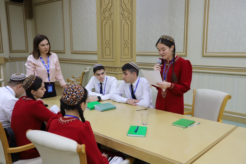 UNDP engages with Youth in Turkmenistan as part of the 100-Day Global Consultation on Digital Inclusion