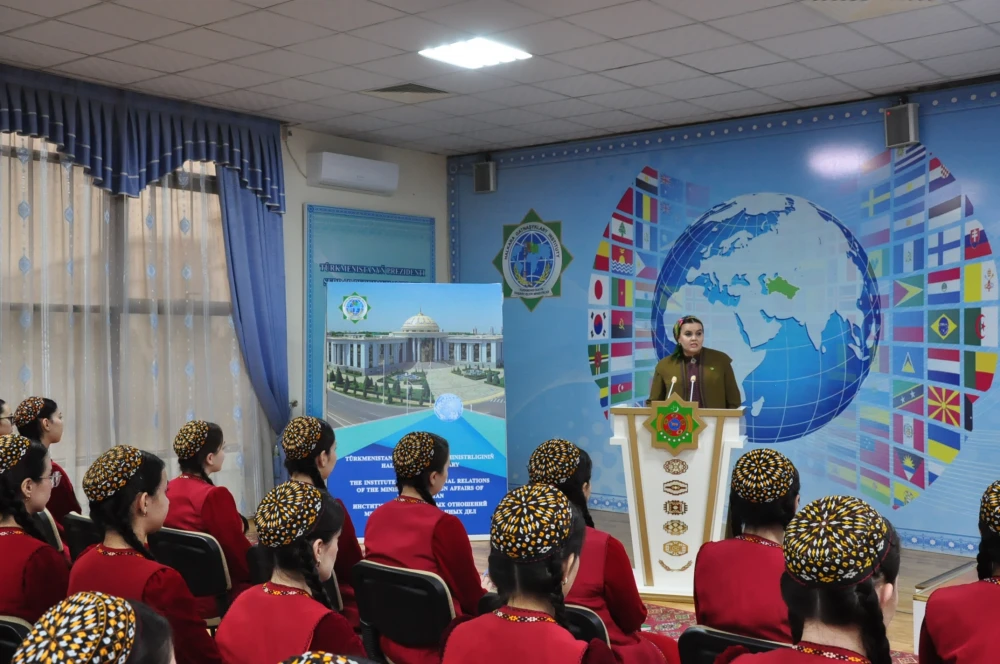 WAGYZ-NESIHAT DUŞUŞYGY GEÇIRILDI surady