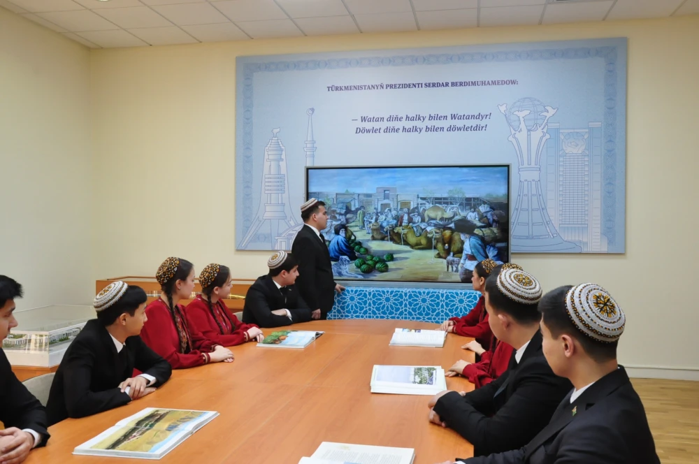AN EDUCATIONAL SEMINAR ENTITLED «DIPLOMACY OF THE PARTHIAN EMPIRE AND THEIR DIPLOMATIC TRADITIONS, AS WELL AS THE DEVELOPMENT OF THE ART OF HORSE BREEDING IN NISA» WAS HELD surady