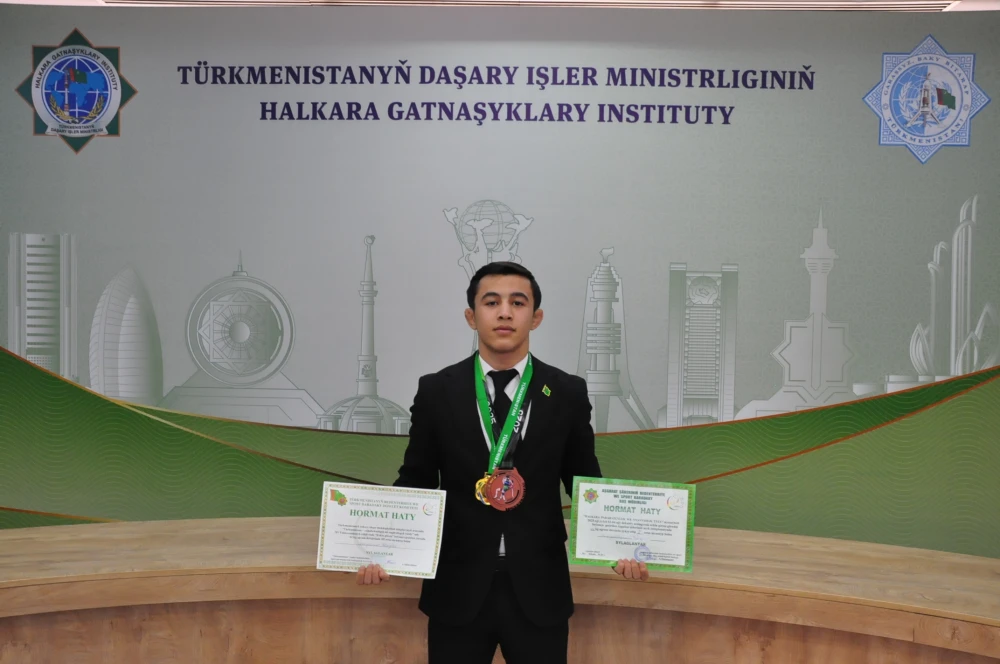 Talybymyz birinji ornuň eýesi surady