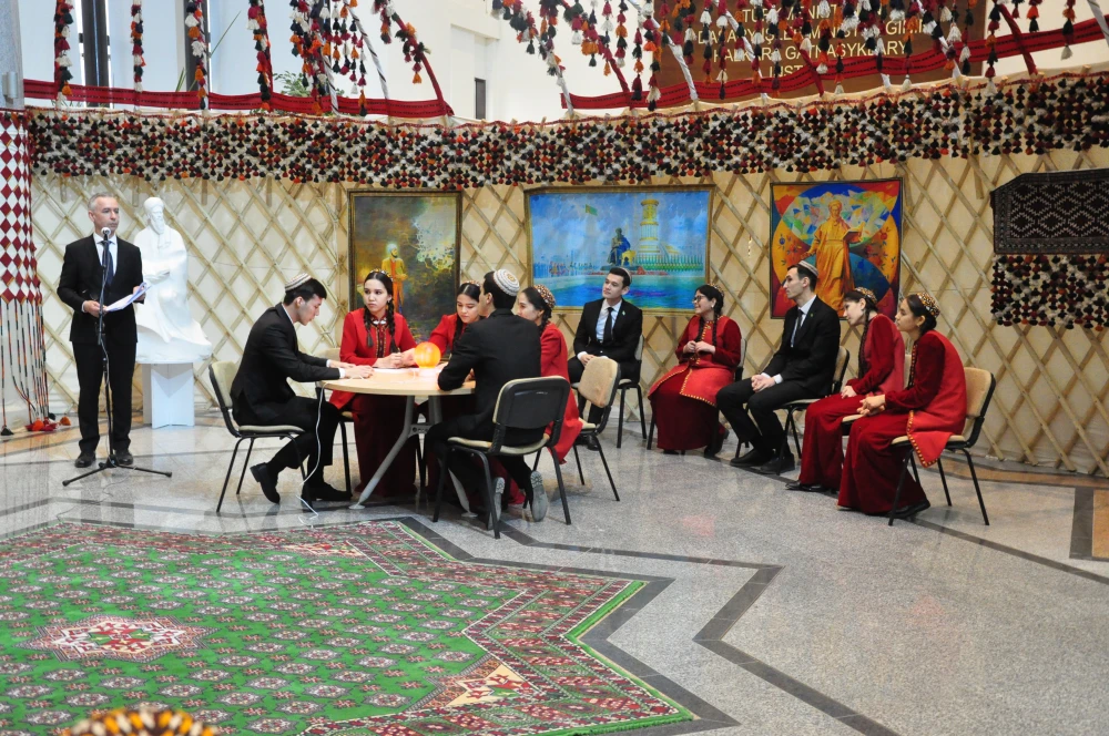 Brain ring competition on the occasion of the Day of Diplomatic workers