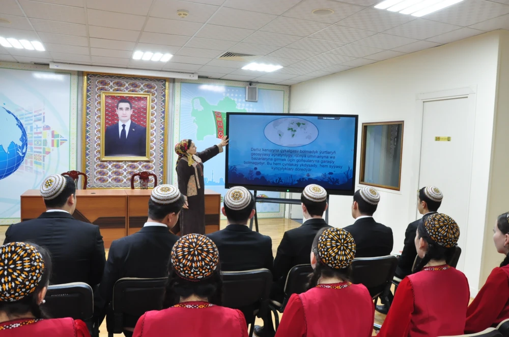 A TRAINING COURSE ON WATER DIPLOMACY WAS HELD surady