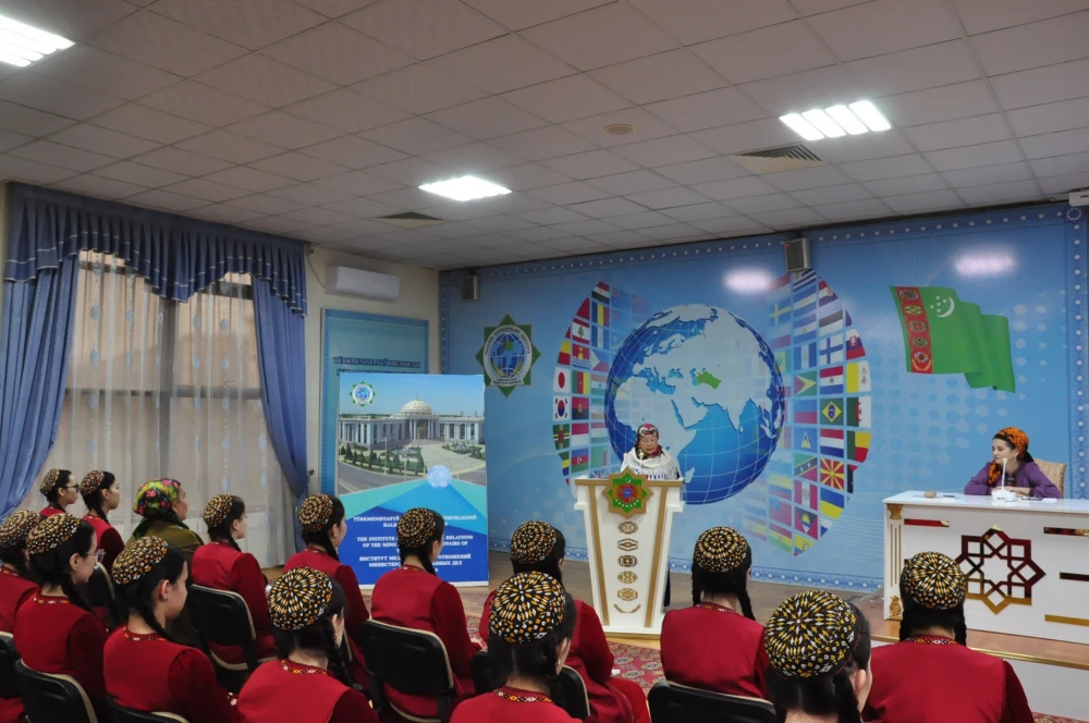 WAGYZ-NESIHAT DUŞUŞYGY GEÇIRILDI