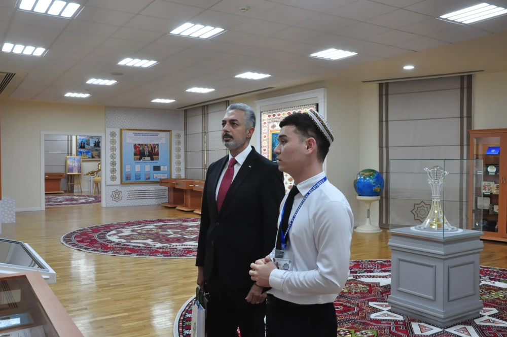 TÄSIRLI GEÇEN DUŞUŞYK