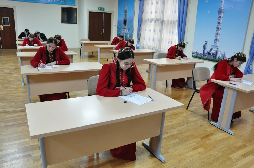 ПРОВЕДЁН КОНКУРС ЛЮБИТИЛЕЙ ЧТЕНИЯ, ОРГАНИЗОВАННЫЙ КРУЖКОМ «МОЛОДЫЕ КНИГОЛЮБЫ»