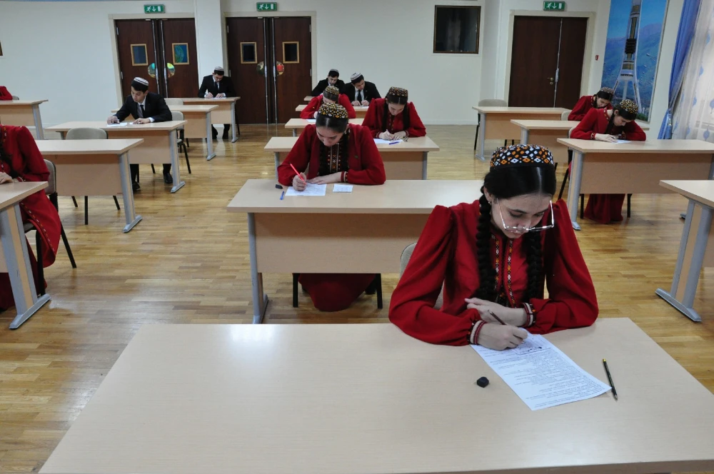 ПРОВЕДЁН КОНКУРС ЛЮБИТИЛЕЙ ЧТЕНИЯ, ОРГАНИЗОВАННЫЙ КРУЖКОМ «МОЛОДЫЕ КНИГОЛЮБЫ»