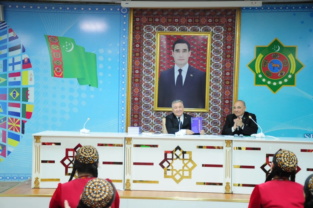 Döredijilik duşuşygy geçirildi