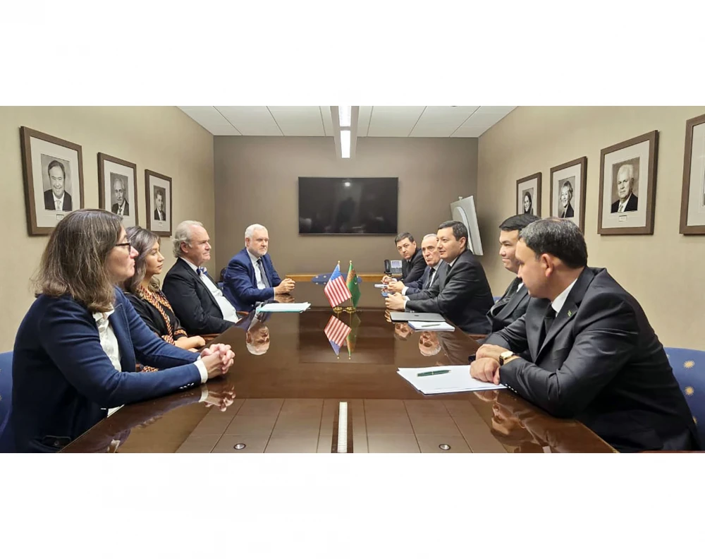 Turkmen Universities cooperate with US University