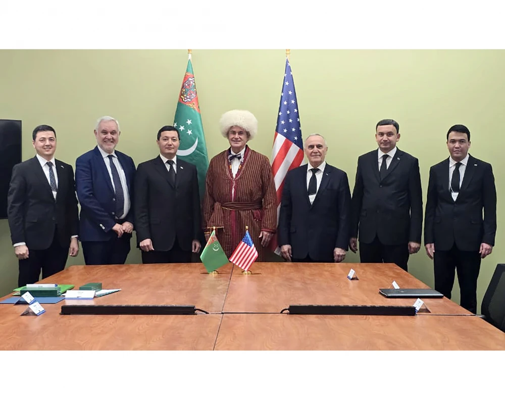 Turkmen Universities cooperate with US University