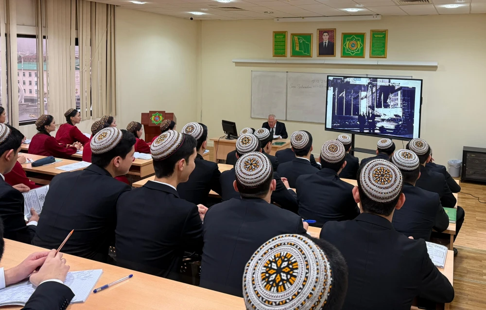 MASTER CLASS CONDUCTED BY AN EXPERIENCED DIPLOMAT