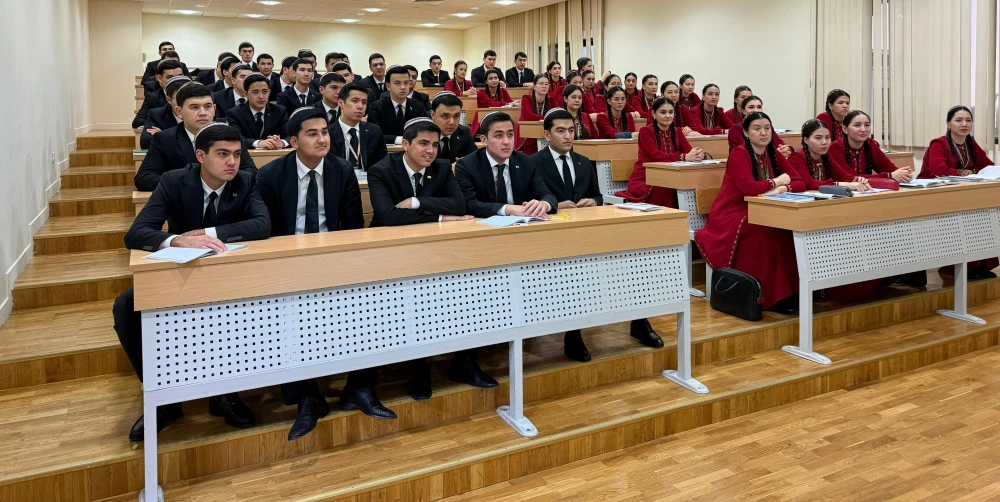 MASTER CLASS CONDUCTED BY AN EXPERIENCED DIPLOMAT