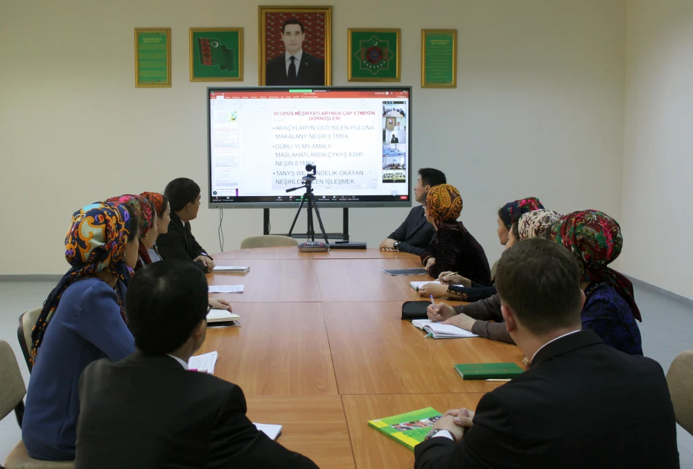 Online scientific-educational seminar was held  under the title "Exchange of experience in  publishing of scientific works in indexed publications to enter the list of leading international higher education institutions of the world"