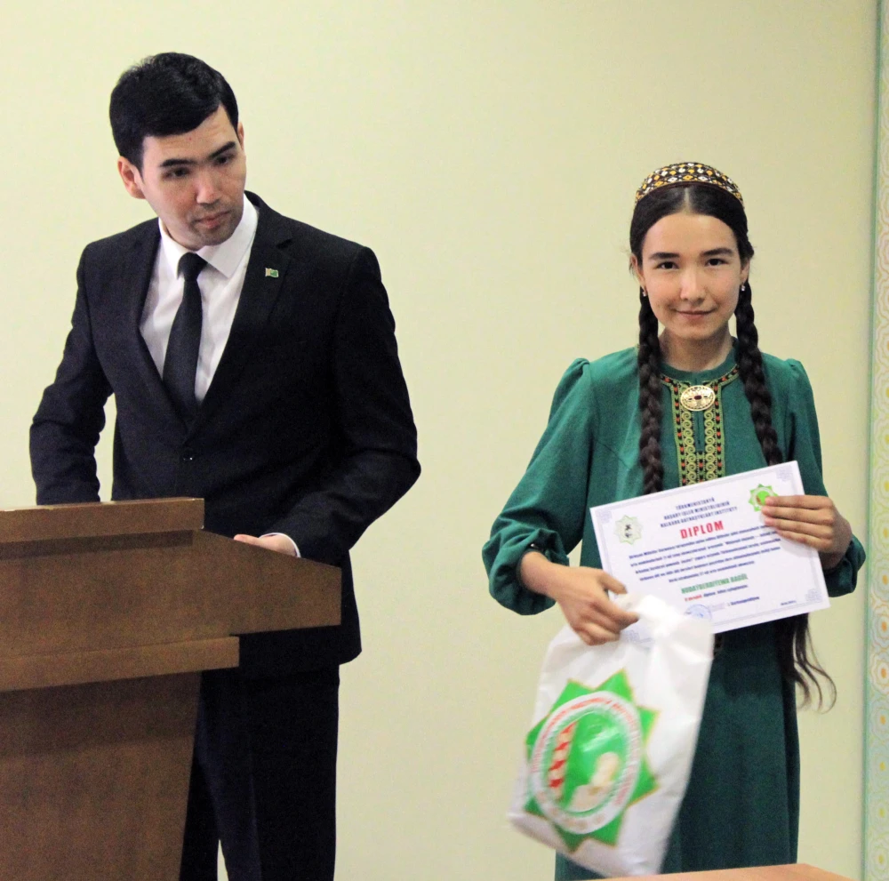 A DAY OF “OPEN DOORS” FOR ASHGABAT SCHOOL-LEAVERS HAS TAKEN PLACE AT THE INSTITUTE OF INTERNATIONAL RELATIONS OF THE MINISTRY OF FOREIGN AFFAIRS OF TURKMENISTAN