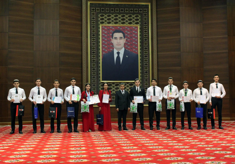 Talented Youth have been Awarded at the Institute of International Relations of the Ministry of Foreign Affairs of Turkmenistan